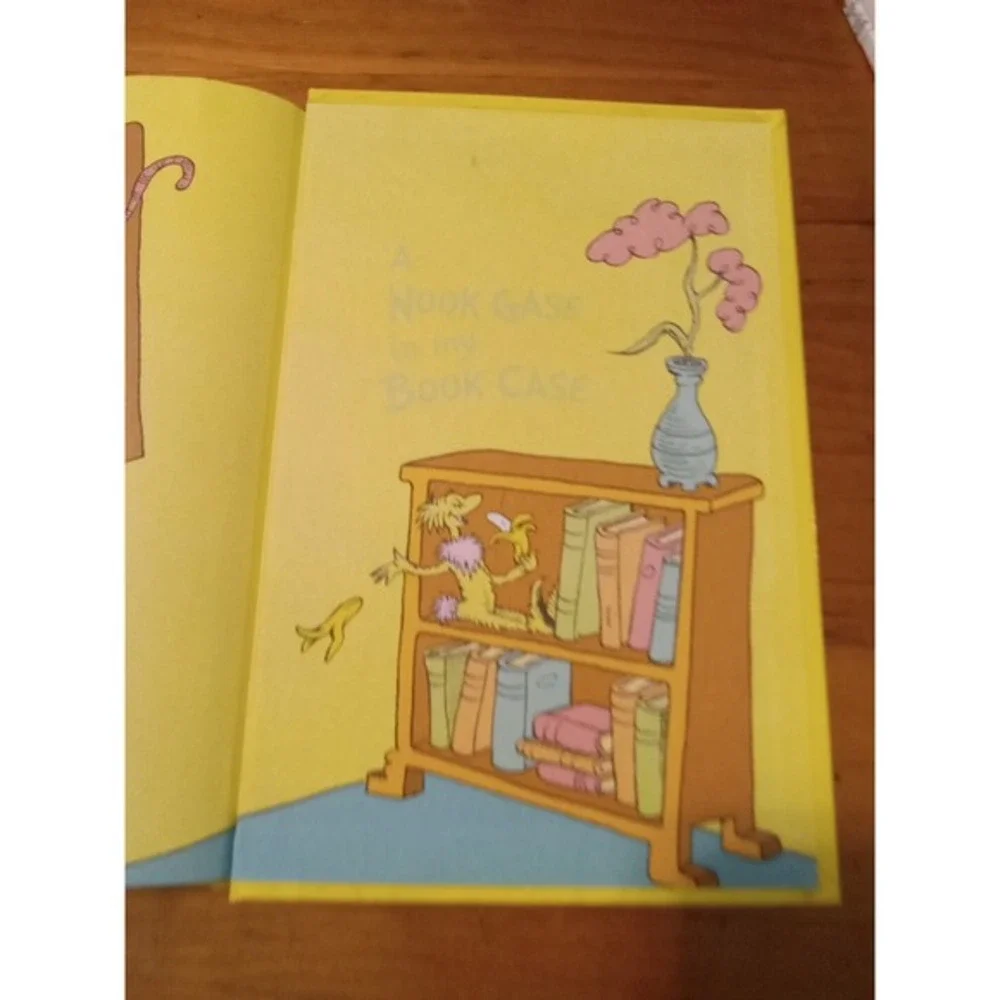 There's a‎ Wocket in my Pocket! Vintage 1974 1st edition